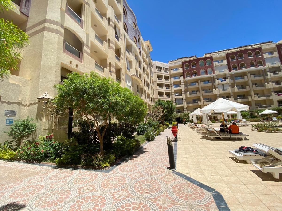 Florenza Max Hurghada Bagian luar foto